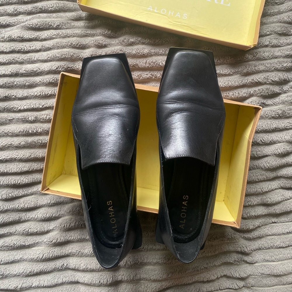 Alohas Kaizen black leather loafers, 39